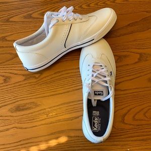 ✨Unworn✨ Keds Courty Sneakers (9 1/2 W)